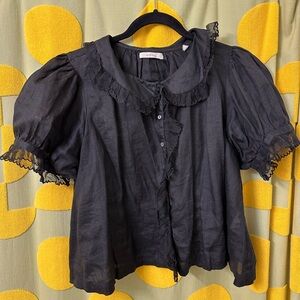 Down Black Ruffled Women's Top, size Large